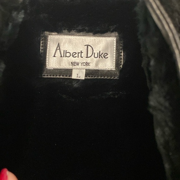 NWT Vintage Albert Duke Women’s 100% Leather Fur Lined Button Up Jacket | Large - Picture 3 of 9